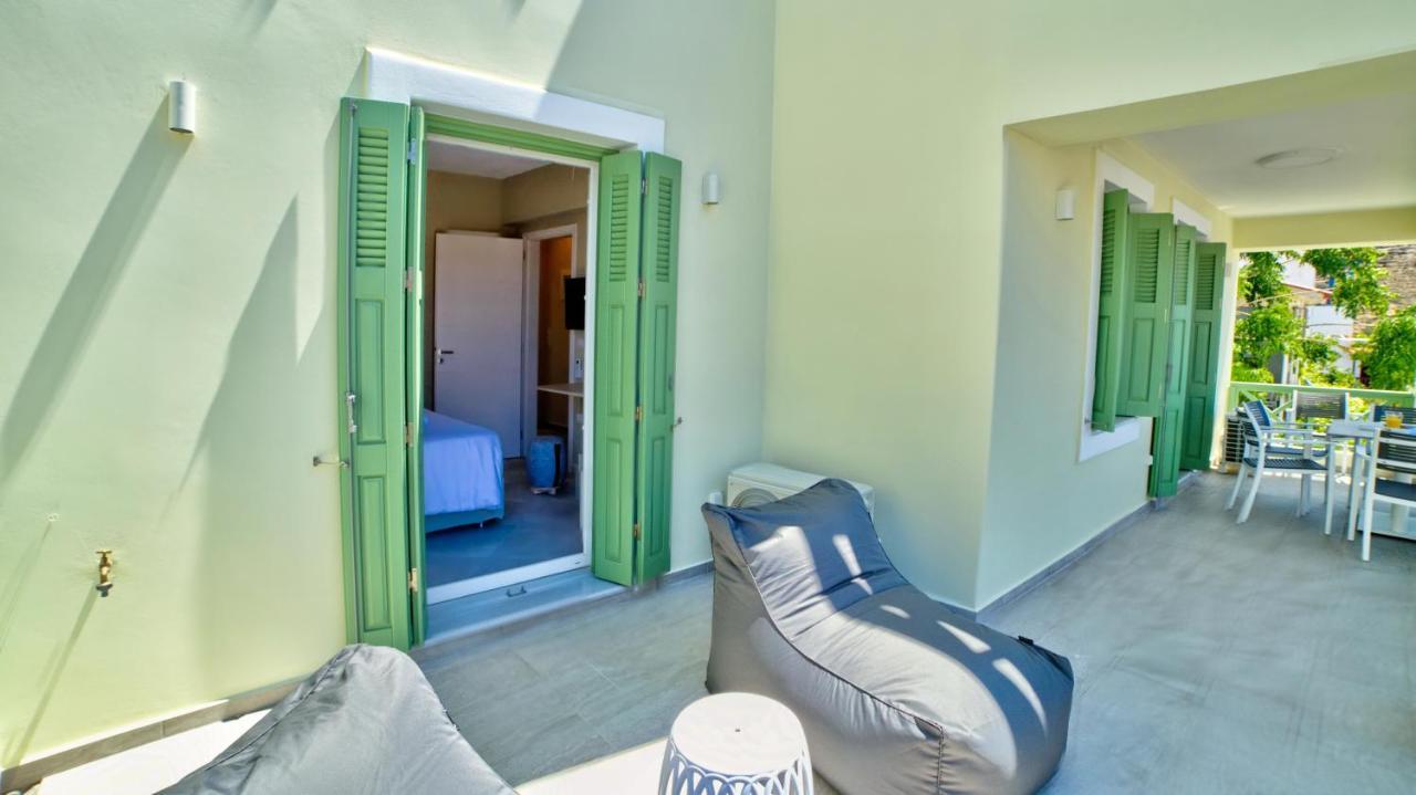 Corali Suites Andros 巴特斯欧 外观 照片