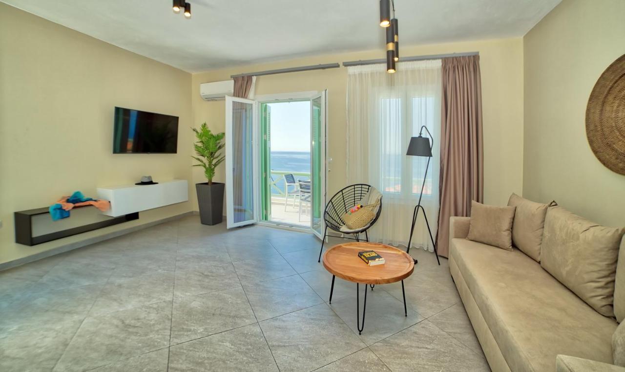 Corali Suites Andros 巴特斯欧 外观 照片