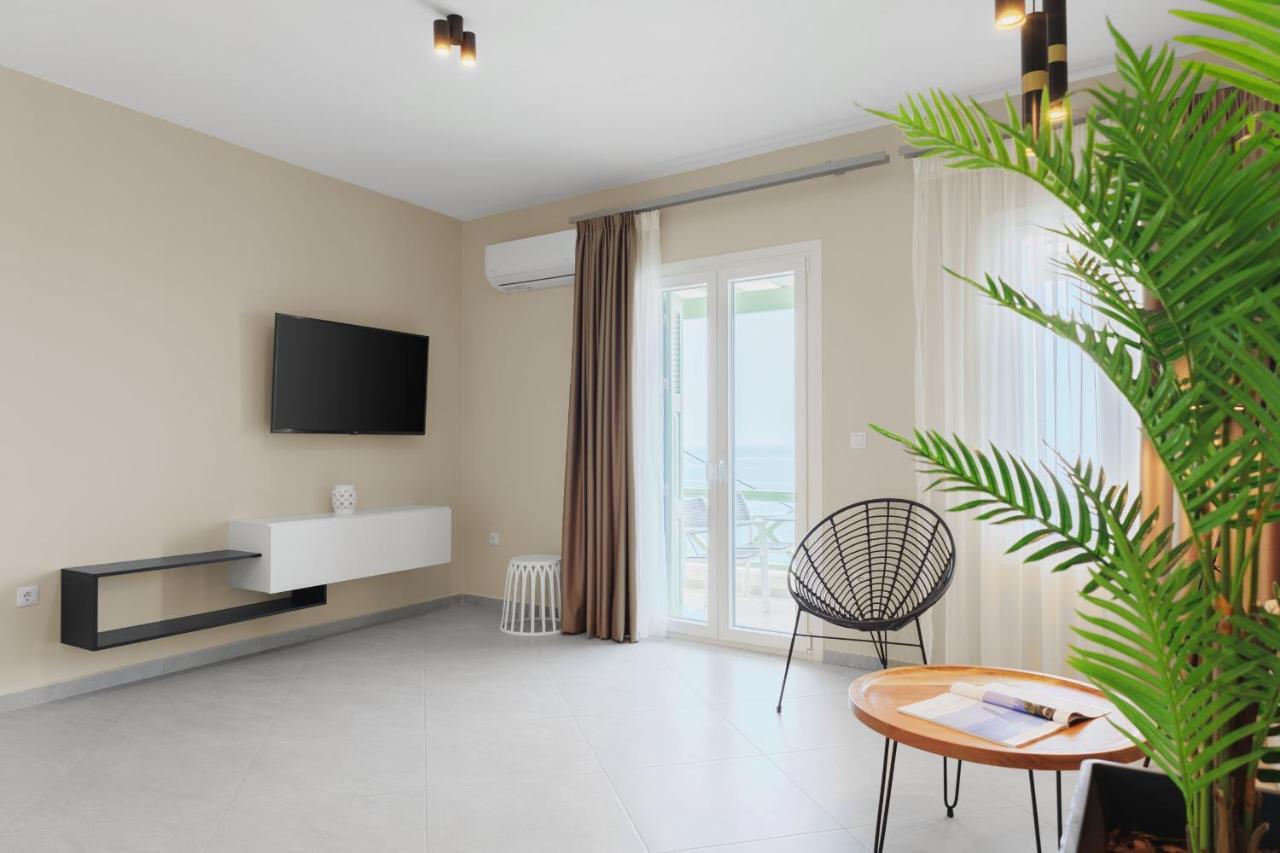 Corali Suites Andros 巴特斯欧 外观 照片